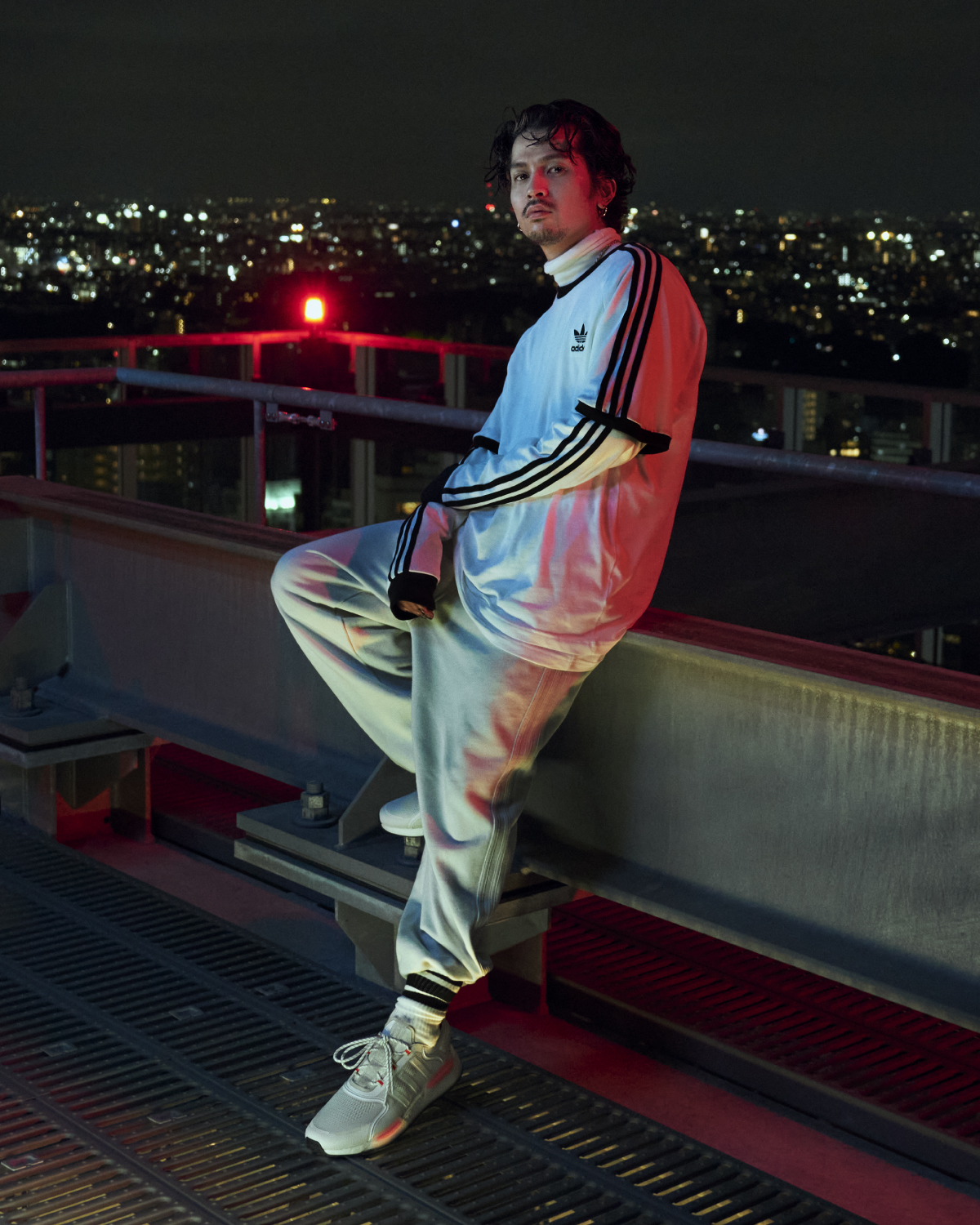 セールアイテム adidas ナイロンジャケット ジャージ King Gnu 常田大